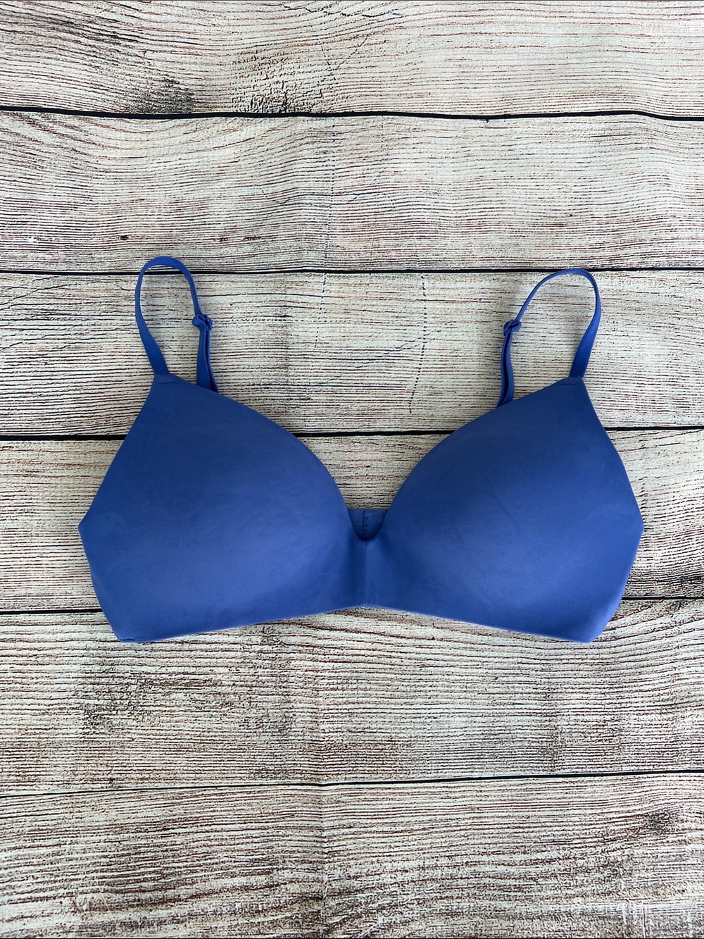Victoria's Secret PINK Wear Everywhere Push Up Wire-free Bra
